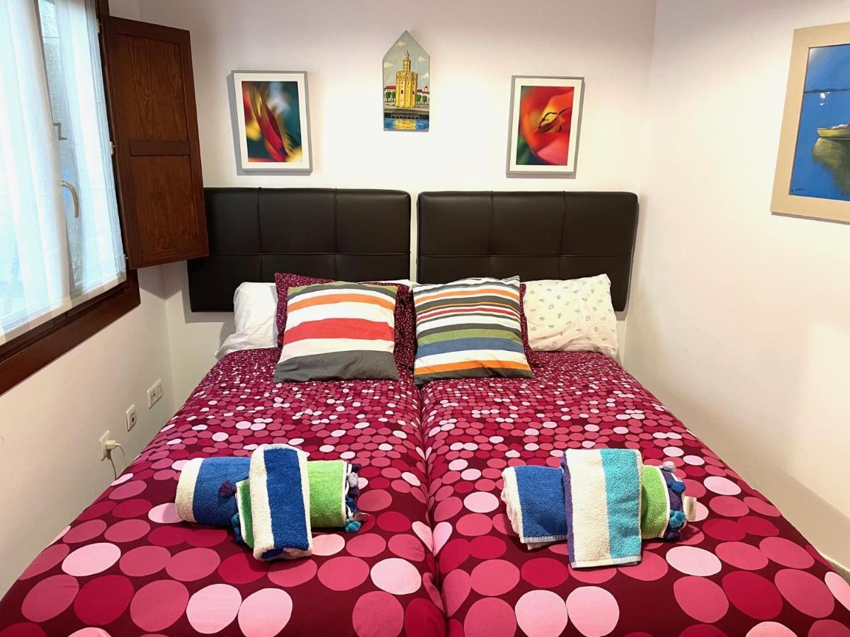 Apartamento Centro Plaza Salvador, Wifi Free& Parking Opcional Sevilla Dış mekan fotoğraf