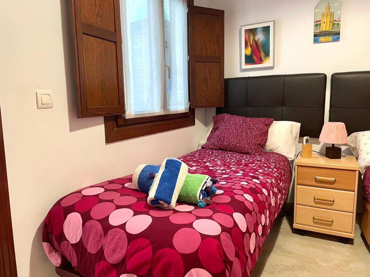 Apartamento Centro Plaza Salvador, Wifi Free& Parking Opcional Sevilla Dış mekan fotoğraf