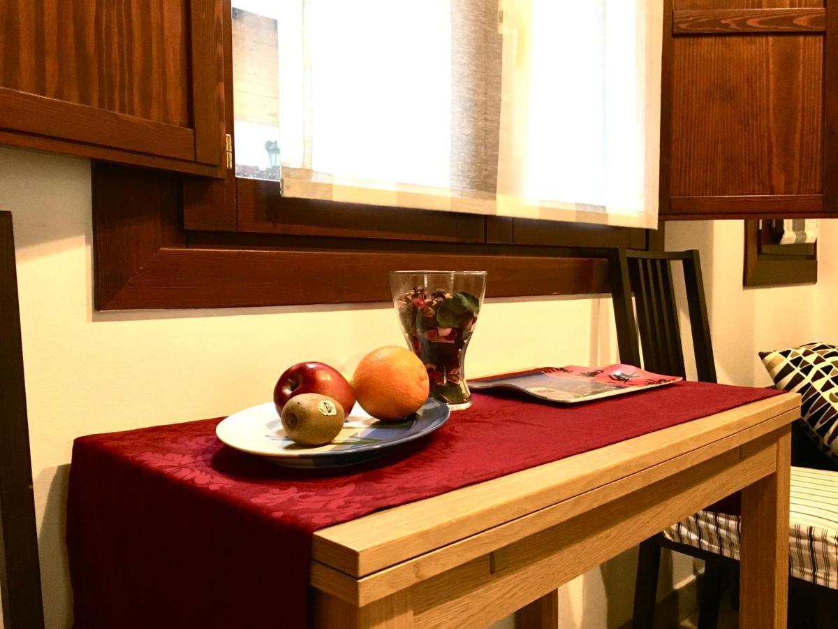 Apartamento Centro Plaza Salvador, Wifi Free& Parking Opcional Sevilla Dış mekan fotoğraf
