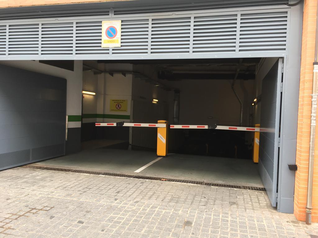 Apartamento Centro Plaza Salvador, Wifi Free& Parking Opcional Sevilla Dış mekan fotoğraf